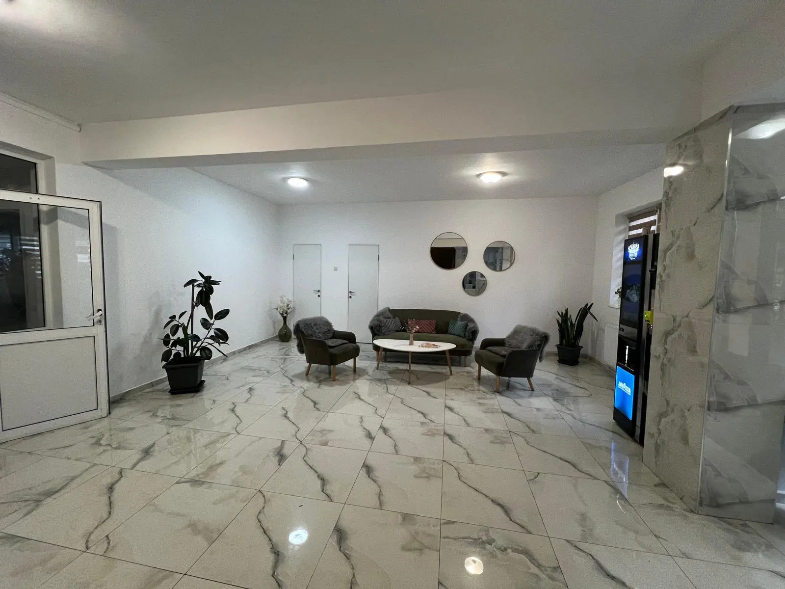 Fațadă Hotel Traian